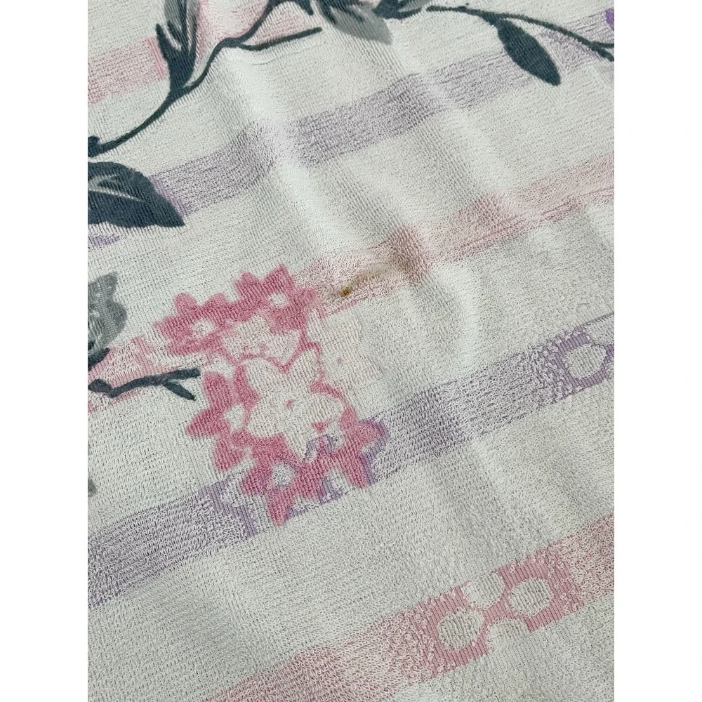 Vtg 1980s BATH SHEET Floral Purple Made in Shanghai Swan Brand *READ DESC*